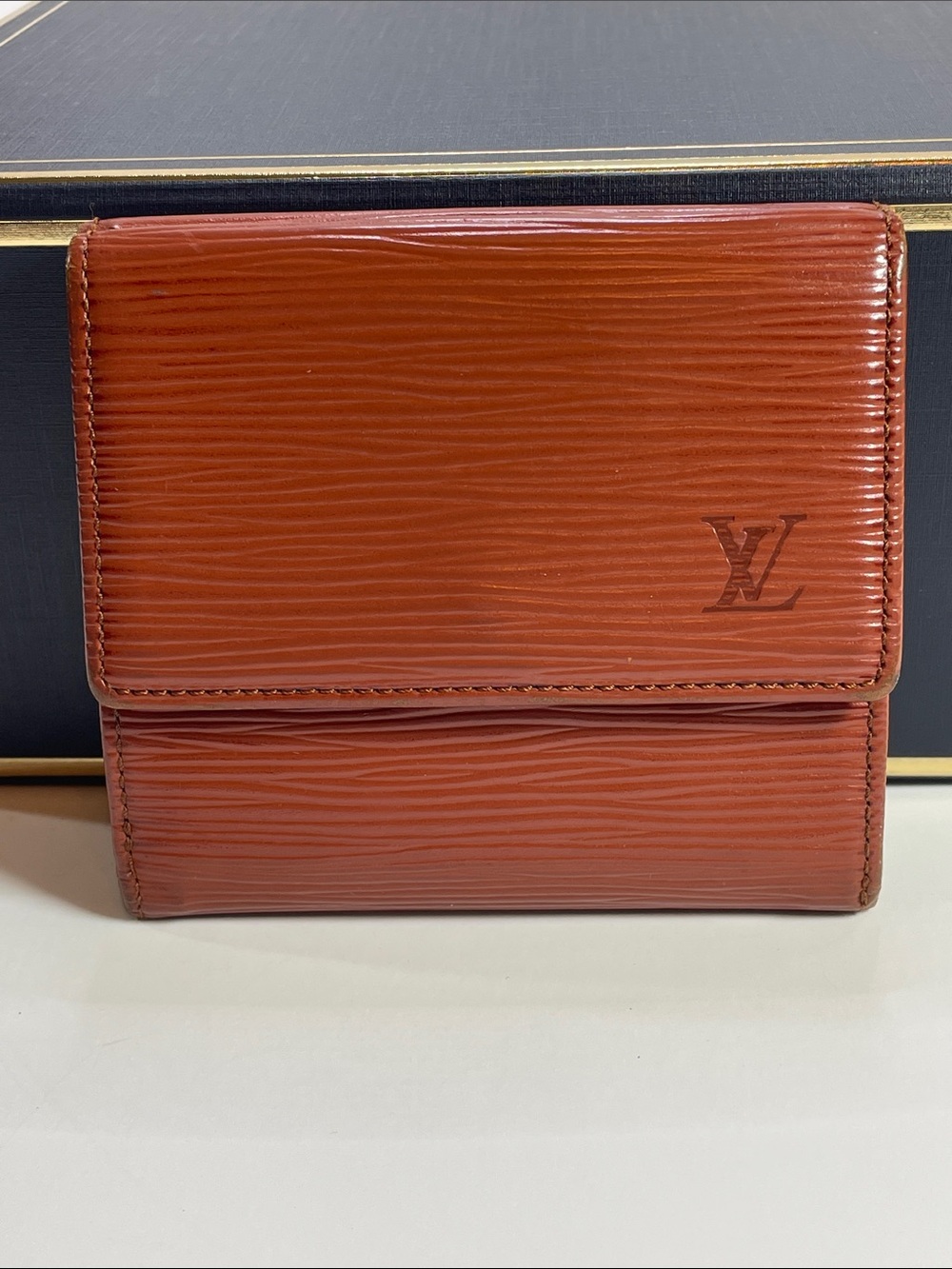 Louis Vuitton Authentic Orange-Brown Epi Leather Bi-Fold Wallet